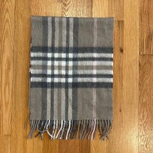 V. Fraas 100% Cashmere Grey, Tan, Pink, White Knit Scarf